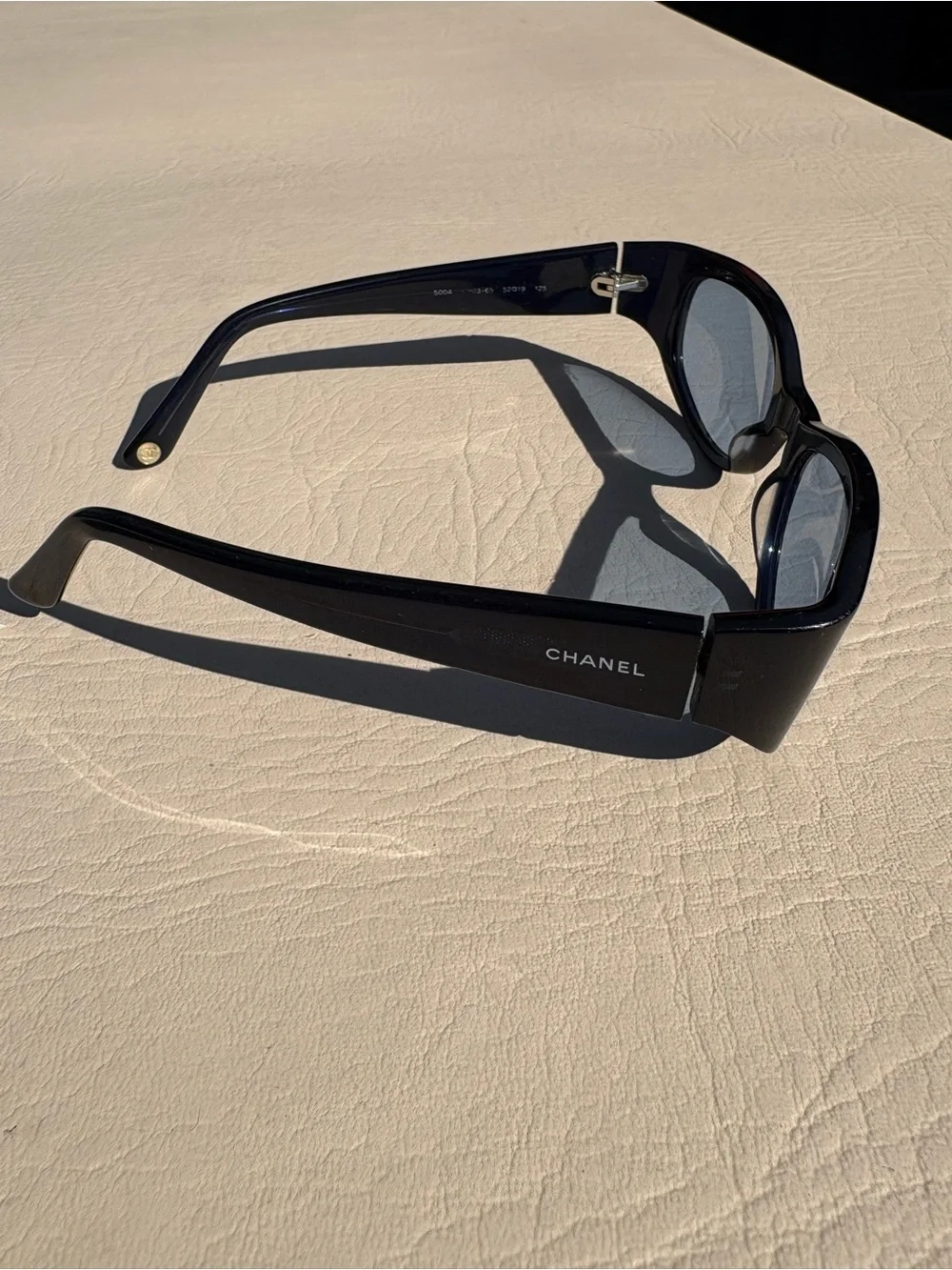Vintage Chanel 5004 Black Women's Oval Sunglasses